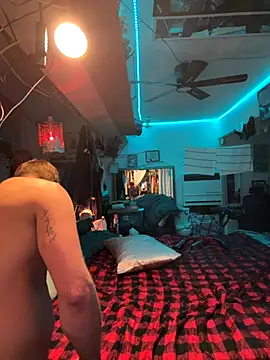 Snapshot of PeytonJohnn chatting on 09-12-25, 04:12 PeytonJohnn online show from 09-12-25, 04:12