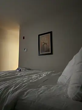 Snapshot of PeytonJohnn chatting on 09-23-25, 07:39 PeytonJohnn online show from 09-23-25, 07:39