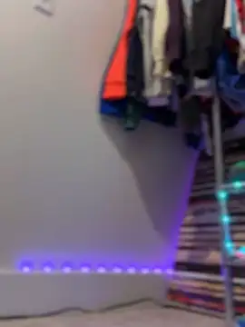 Snapshot of PeytonJohnn chatting on 11-11-25, 09:04 PeytonJohnn online show from 11-11-25, 09:04