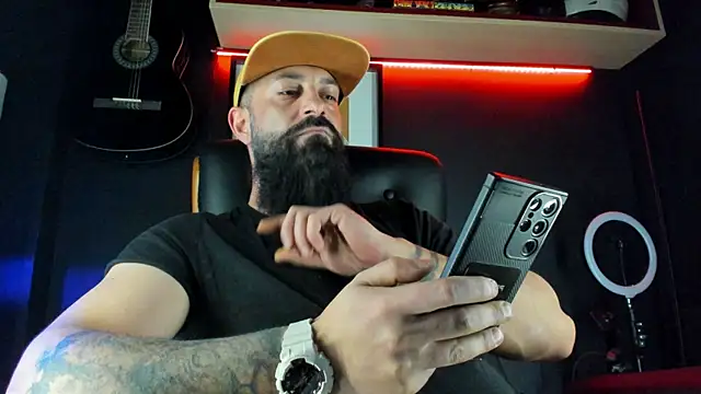 axxelrich  online show from 01-26-25, 04:51