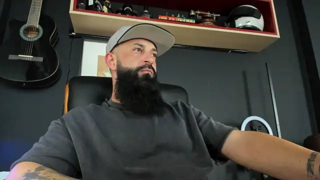 axxelrich  online show from 02-04-25, 09:17