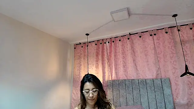 VioletaScott  online show from 12-21-24, 03:42