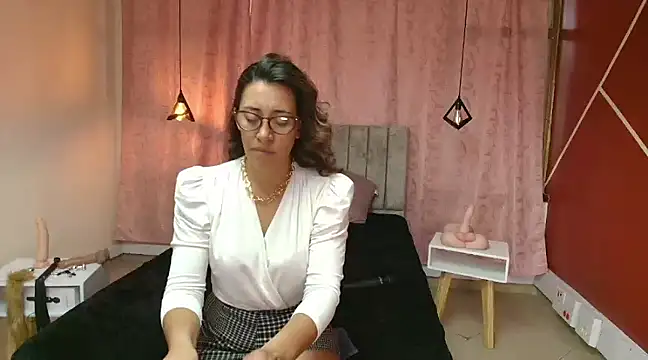 VioletaScott  online show from 02-14-25, 12:57