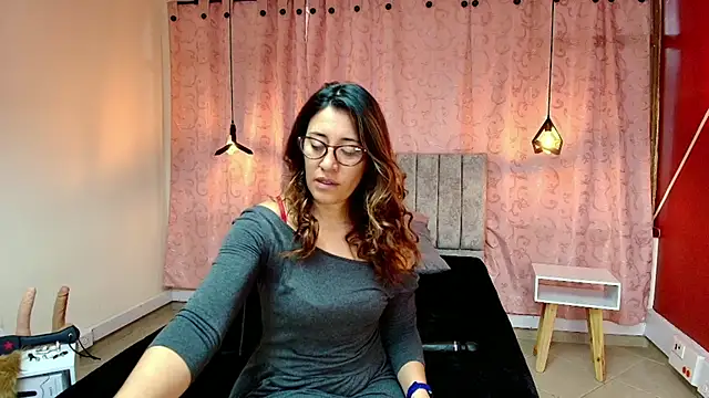 VioletaScott  online show from 03-10-25, 01:54