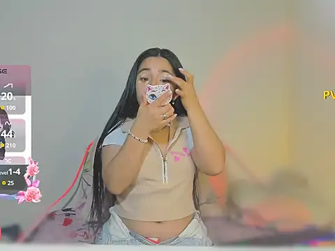 litle mily  online show from 11-13-25, 08:52