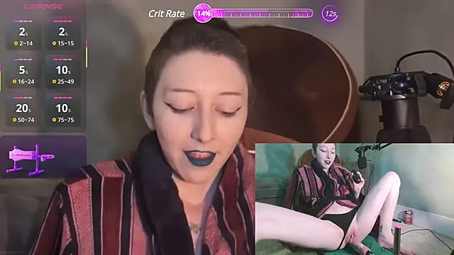 Snapshot of lovelylucyy chatting on 03-18-25, 11:53 lovelylucyy online show from 03-18-25, 11:53