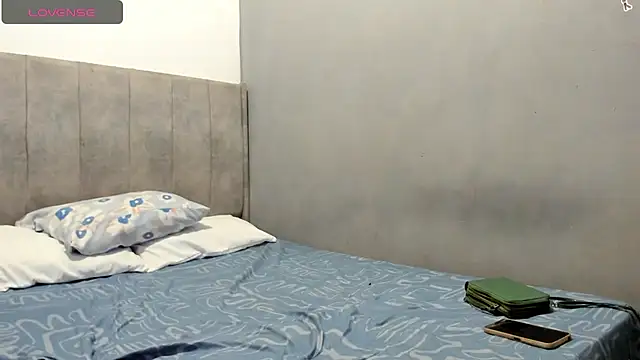 Snapshot of briyinabloom_ chatting on 09-11-25, 06:08 briyinabloom online show from 09-11-25, 06:08