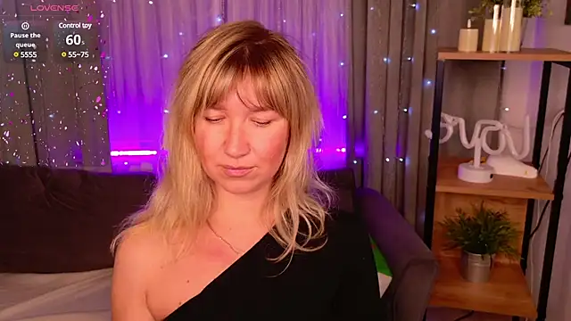 MilaBott online show from 02-24-25, 06:36