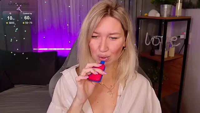 MilaBott online show from 11-11-25, 08:20