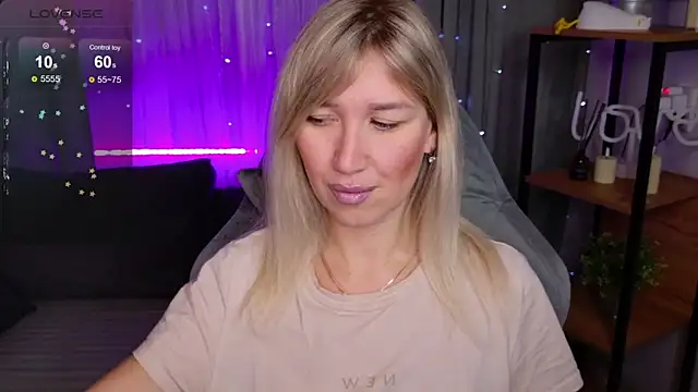 MilaBott online show from 11-22-25, 08:30