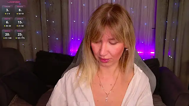 MilaBott online show from 04-22-26, 07:04