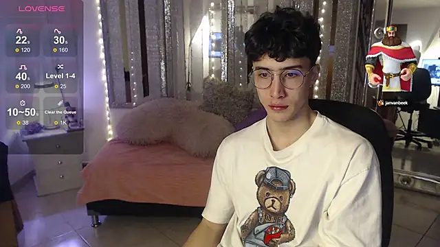 gojo satoru 18 online show from 01-11-25, 02:58