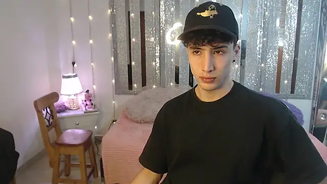 gojo satoru 18 online show from 01-22-25, 04:23