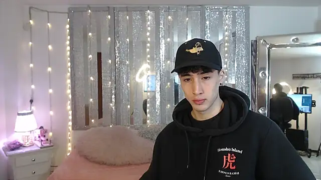 gojo satoru 18 online show from 01-23-25, 11:58