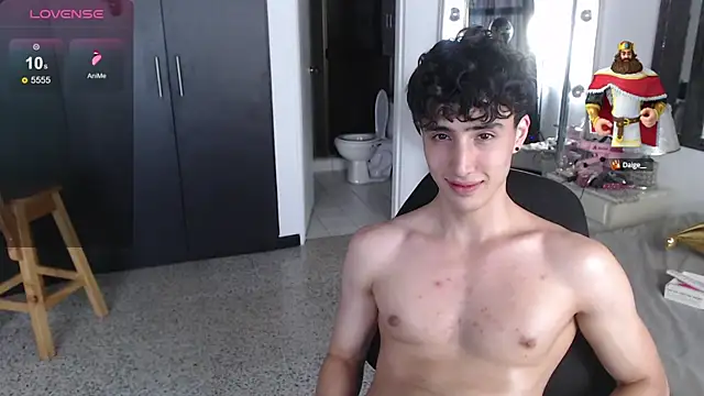 gojo satoru 18 online show from 03-08-25, 03:02