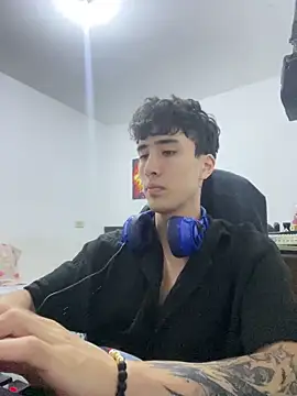 Snapshot of gojo_satoru_18 chatting on 02-04-26, 10:15 gojo satoru 18 online show from 02-04-26, 10:15