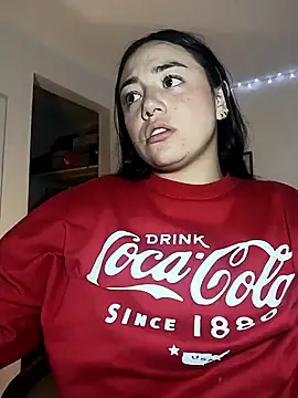 Snapshot of helena_smith chatting on 12-06-24, 11:22 helena smith online show from 12-06-24, 11:22