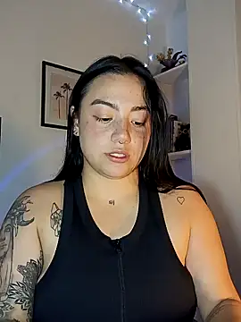 Snapshot of helena_smith chatting on 02-12-25, 09:52 helena smith online show from 02-12-25, 09:52