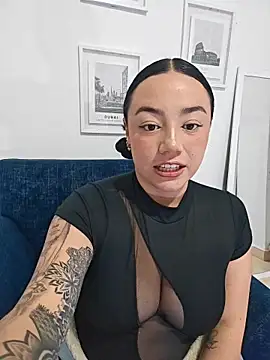 helena smith online show from 02-09-26, 04:05