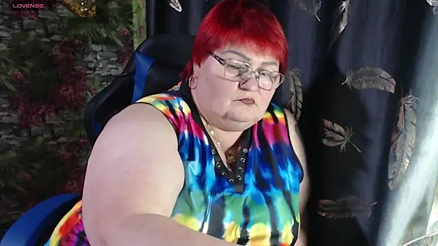 Snapshot of Goddess57 chatting on 02-27-25, 05:26 Goddess57 online show from 02-27-25, 05:26