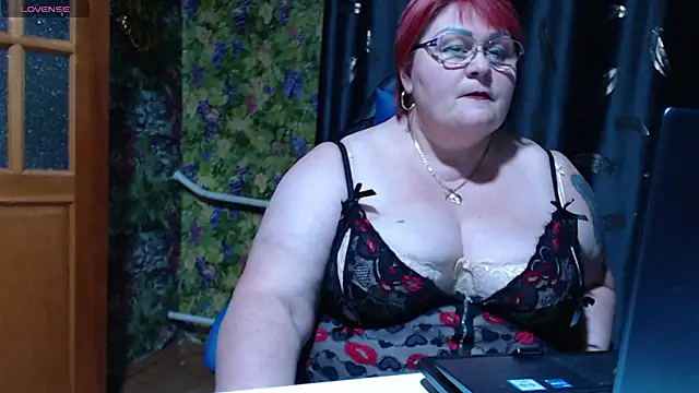 Snapshot of Goddess57 chatting on 03-13-25, 06:01 Goddess57 online show from 03-13-25, 06:01