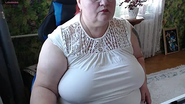 Snapshot of Goddess57 chatting on 03-20-25, 08:42 Goddess57 online show from 03-20-25, 08:42