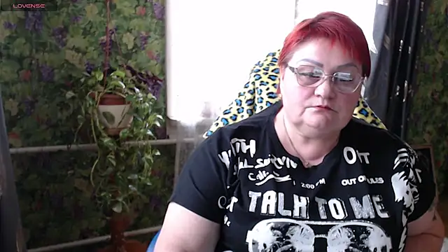 Snapshot of Goddess57 chatting on 03-22-25, 11:21 Goddess57 online show from 03-22-25, 11:21