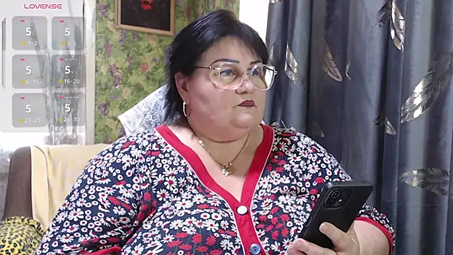 Snapshot of Goddess57 chatting on 09-11-25, 10:48 Goddess57 online show from 09-11-25, 10:48