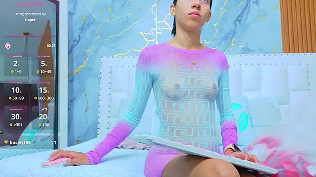 Beautifulskinny18 online show from 10-05-25, 07:56