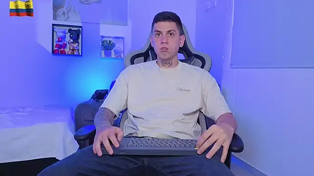 Yeiko Romero  online show from 04-27-26, 09:46