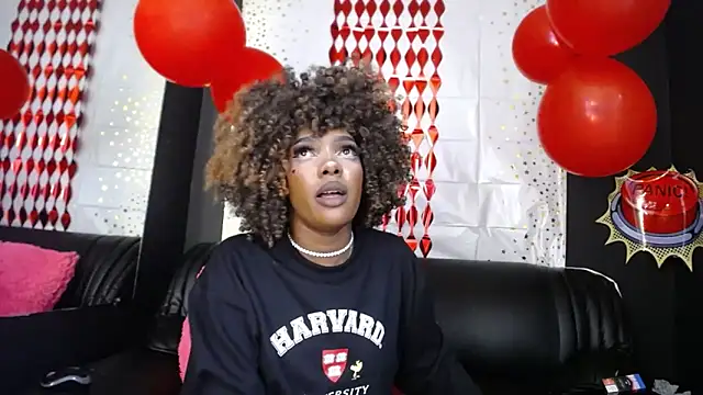 TIFFANYYSTAR online show from 01-24-25, 08:22