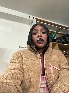 TIFFANYYSTAR online show from 11-14-25, 04:49