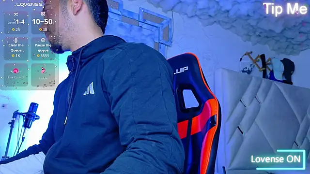 Rich boy01 online show from 11-04-25, 07:35