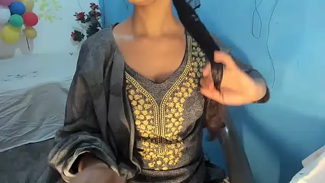 aarjulove online show from 02-08-26, 01:36