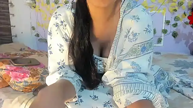 aarjulove online show from 04-25-26, 01:41