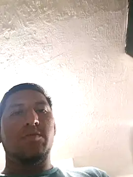 Snapshot of littleboyhot95 chatting on 10-03-25, 12:29 littleboyhot95 online show from 10-03-25, 12:29