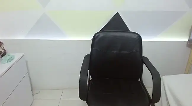 Suxxxy  online show from 02-03-25, 10:54