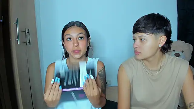 violet casper  online show from 12-27-24, 09:06