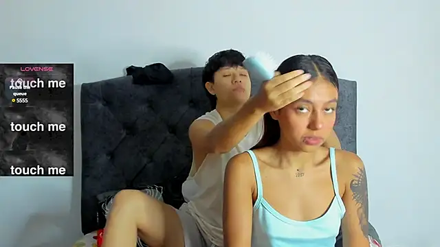 violet casper  online show from 01-26-25, 10:02