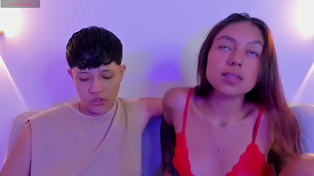 violet casper  online show from 09-25-25, 05:00