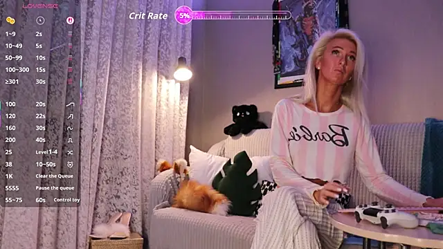 mari moon bunny online show from 11-04-25, 01:43