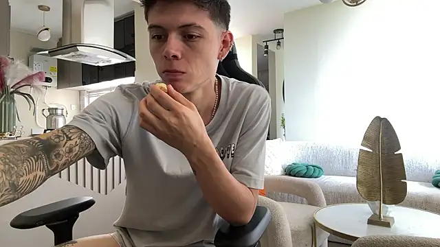 IsmaelRichardson online show from 02-27-26, 03:56