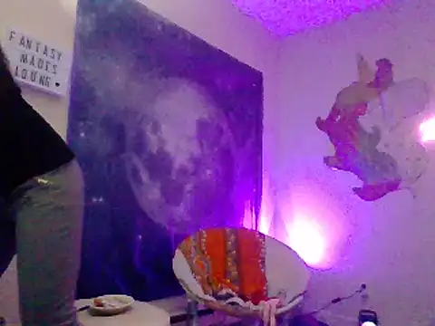 Snapshot of fantasymade69 chatting on 02-26-25, 06:04 fantasymade69 online show from 02-26-25, 06:04