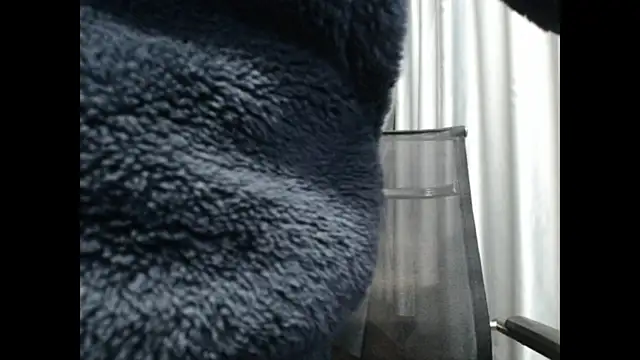 wujiaxing22 online show from 12-20-24, 09:11