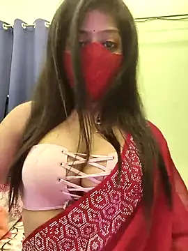 hot Oliviaa online show from 11-26-25, 06:47