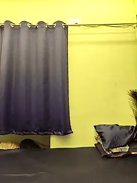 hot Oliviaa online show from 12-18-25, 06:52