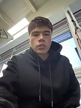 Logan smith1 online show from 04-06-26, 11:00