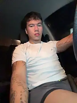 Logan smith1 online show from 04-21-26, 05:36