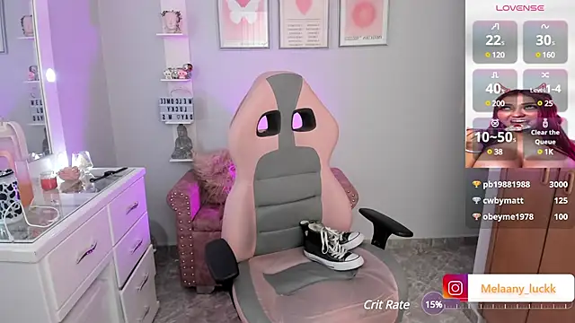 Snapshot of Melannyy_ chatting on 02-26-25, 02:37 Melannyy  online show from 02-26-25, 02:37