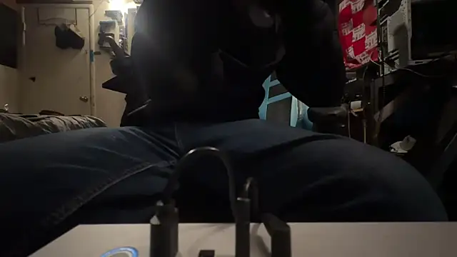 Snapshot of deadpi chatting on 01-30-25, 06:43 deadpi online show from 01-30-25, 06:43